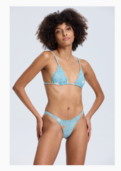 Hellblaues Sonnendurchlässiges Bikini-Set 